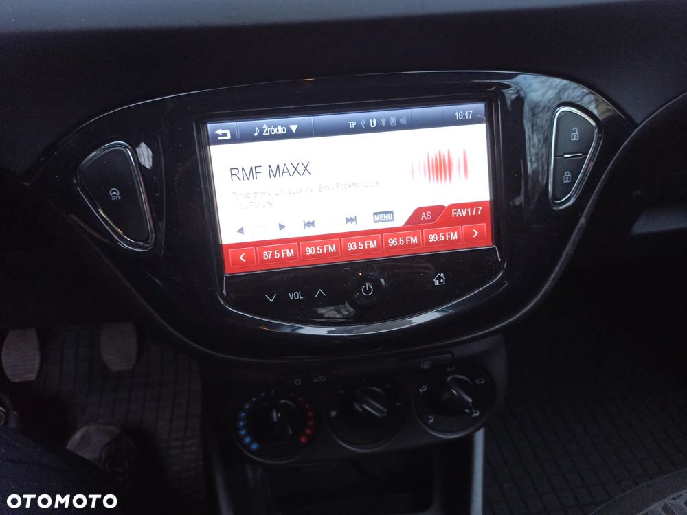 Opel Corsa 1.4 Enjoy - 4