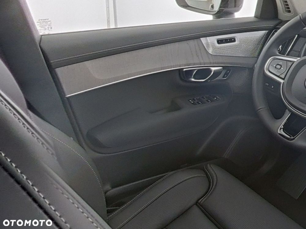 Volvo XC 90 T8 AWD Plug-In Hybrid Ultra Bright 7os - 12