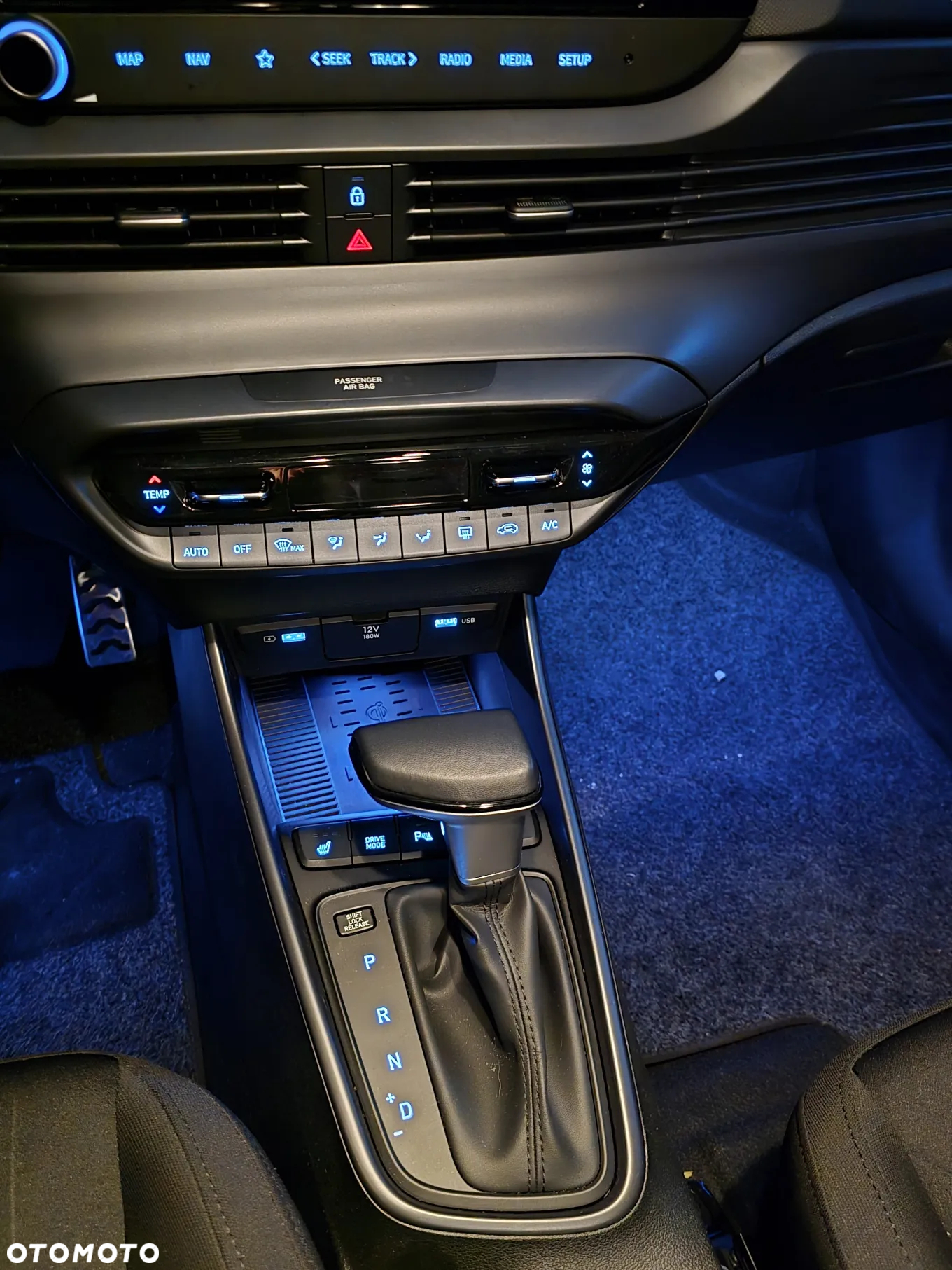 Hyundai Bayon - 16