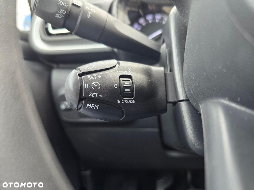 Citroën C3 1.2 PureTech Max - 21