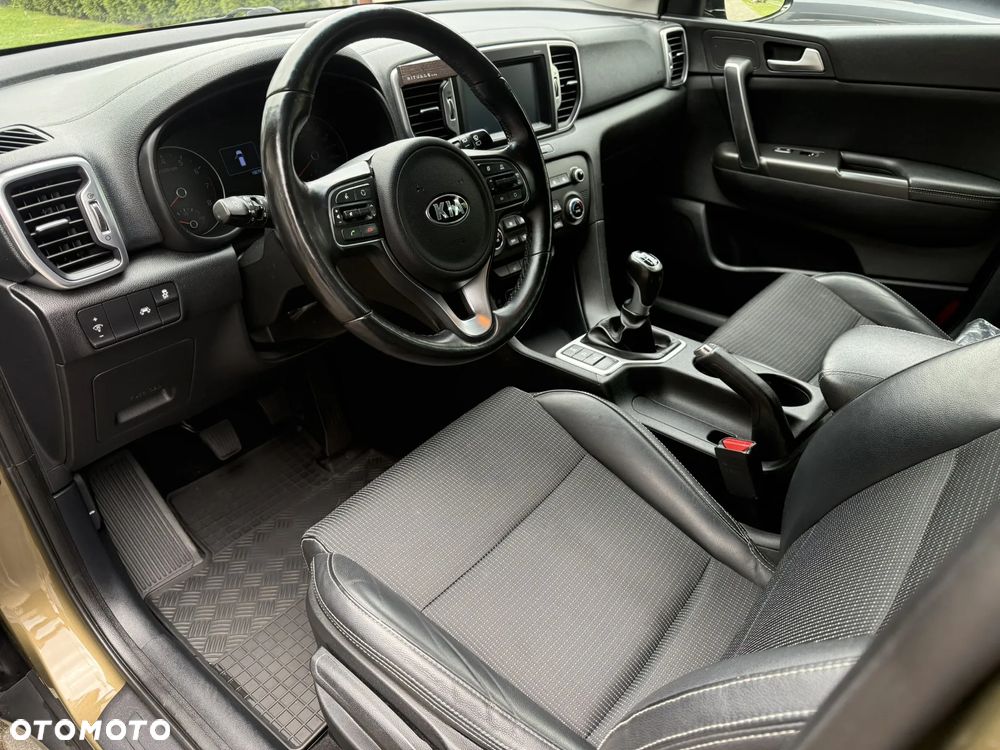 Kia Sportage 1.6 T-GDI L 4WD - 16
