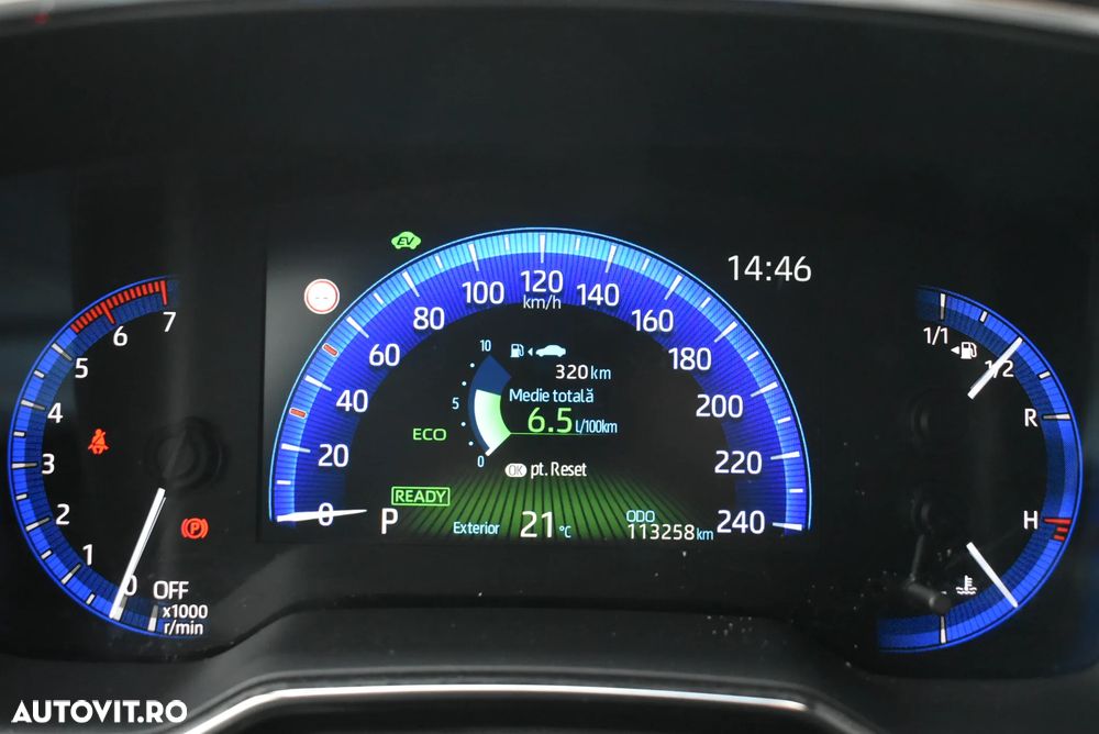 Toyota Corolla - 10