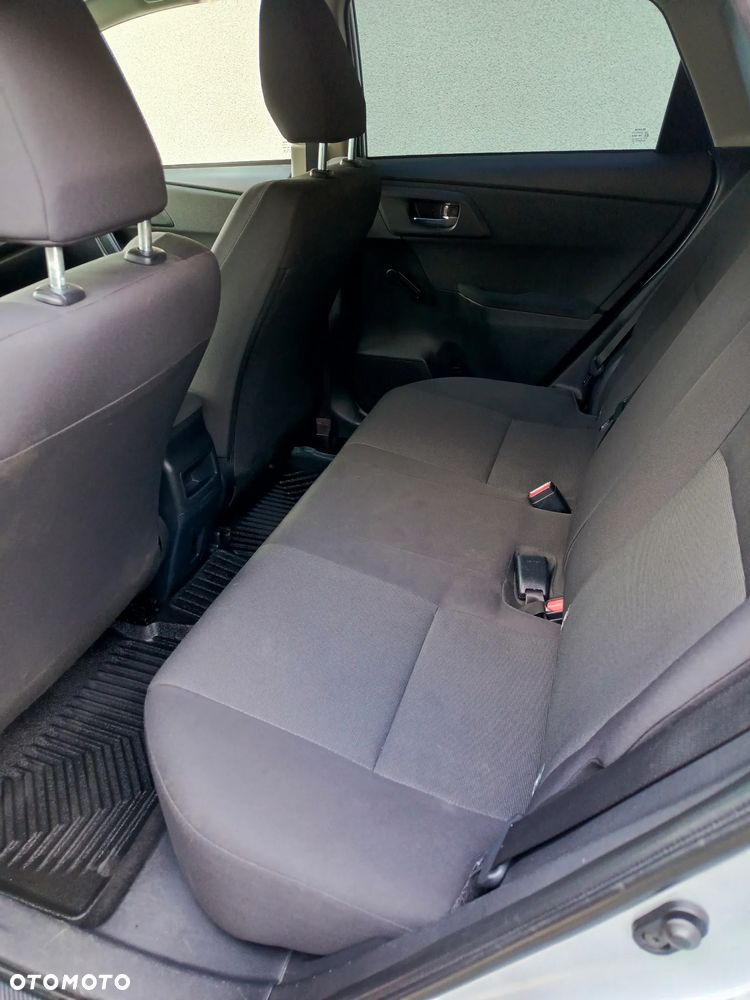 Toyota Auris 1.4 D-4D Luna EU5 - 9