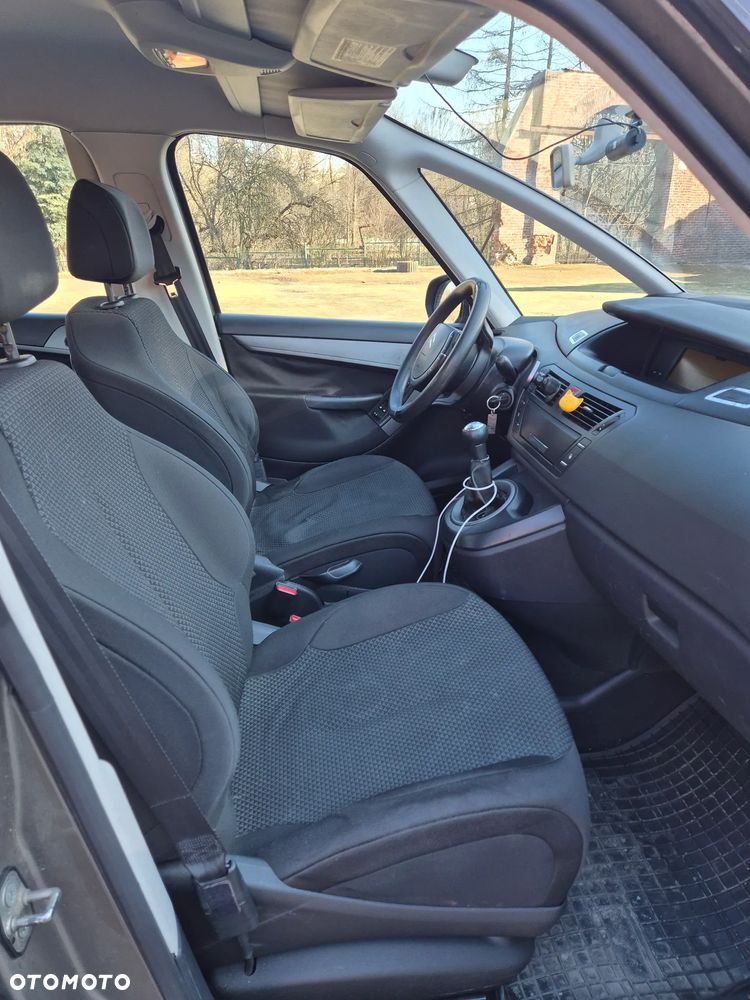Citroën C4 Picasso 1.8i X - 11