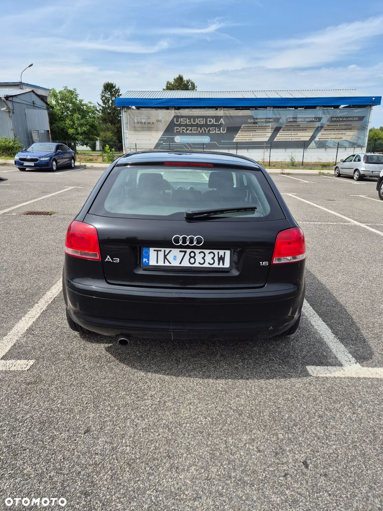 Audi A3 3-drzwiowe 1.6 Attraction - 4