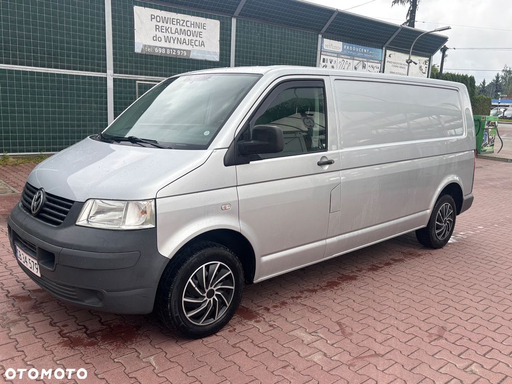 Volkswagen Transporter - 1