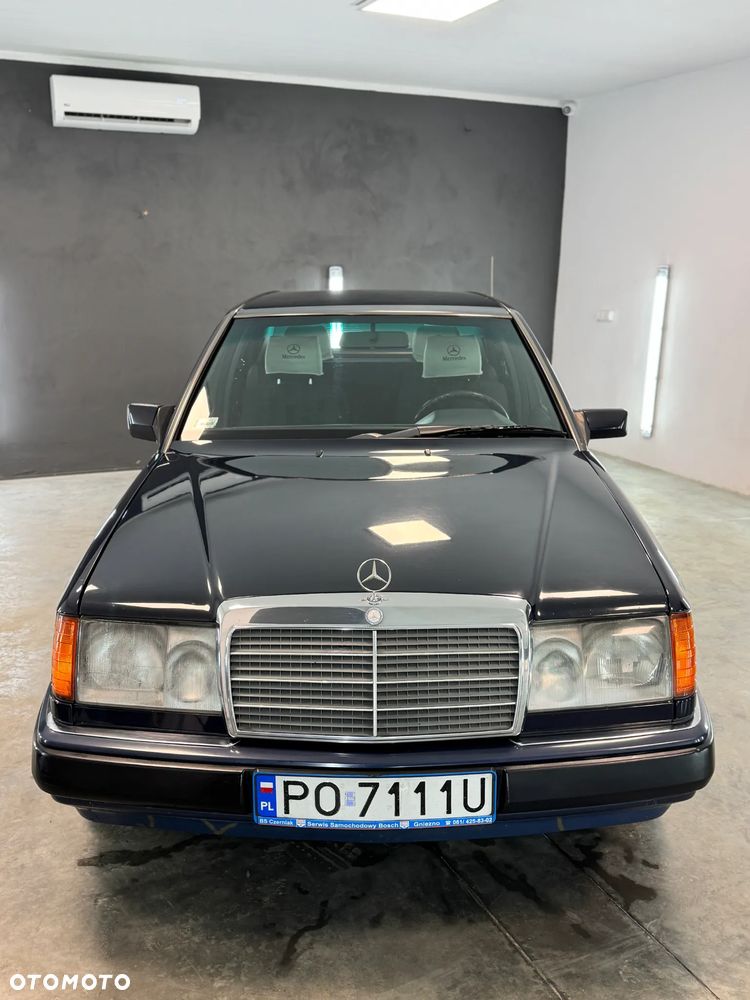 Mercedes-Benz W124 (1984-1993) - 35