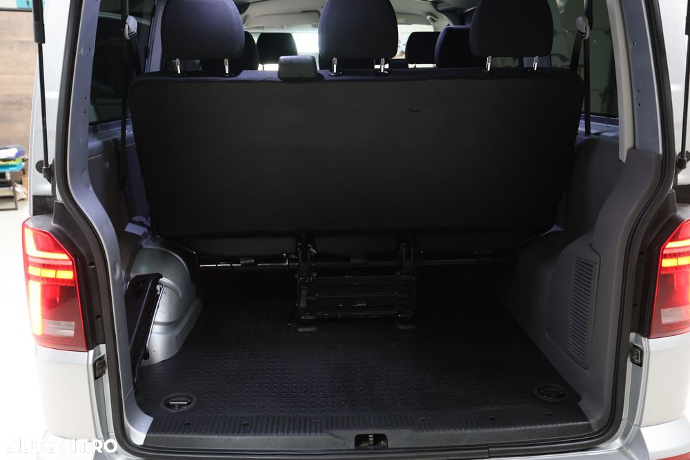 Volkswagen Caravelle T6.1 2.0 TDI 110 kW KR Comfortline - 27