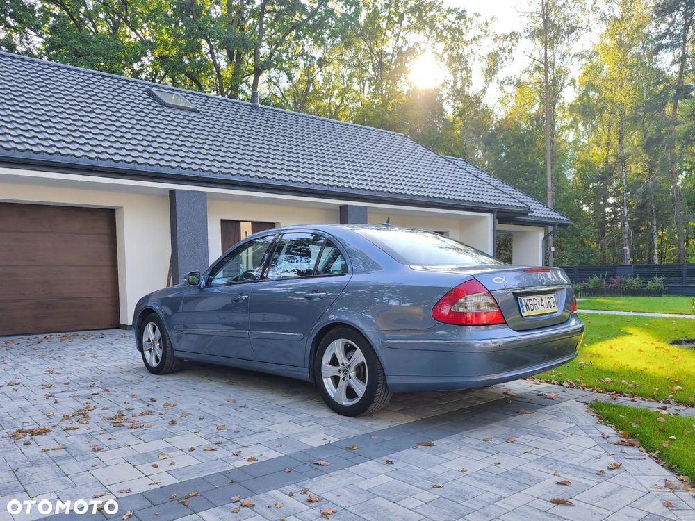 Mercedes-Benz Klasa E - 2