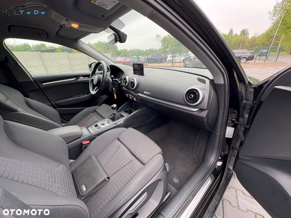 Audi A3 Sportback 2.0 TDI clean diesel Ambiente - 27
