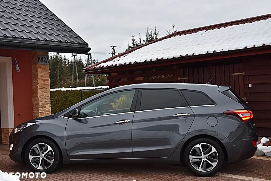 Hyundai i30 1.6 CRDi Premium - 10