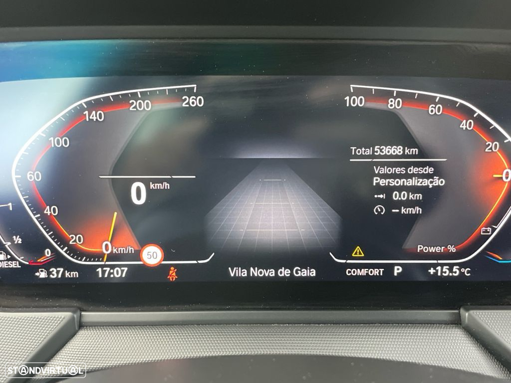 BMW 116 d Pack Desportivo M Auto - 9