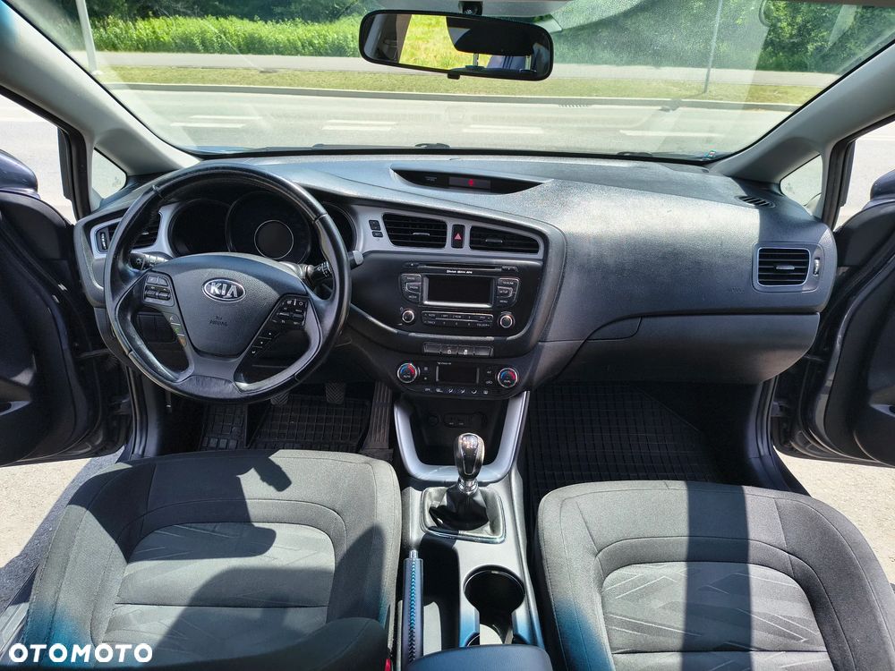 Kia Ceed 1.6 CRDi L - 12
