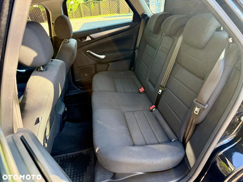 Ford Mondeo 2.0 TDCi Titanium - 12