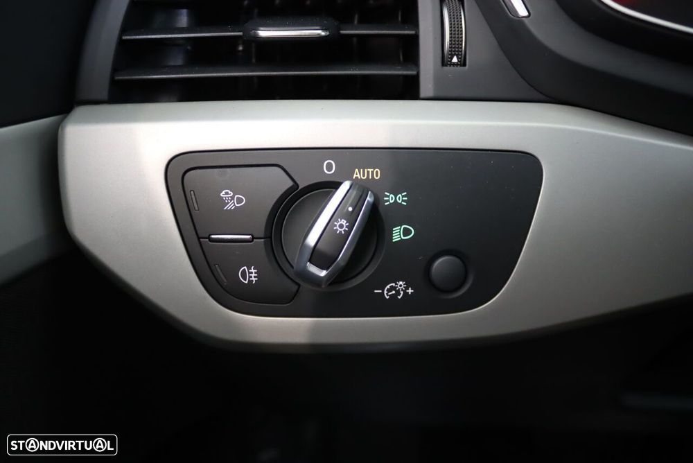 Audi A4 Avant 35 TDI Fleet Edition S tronic - 19