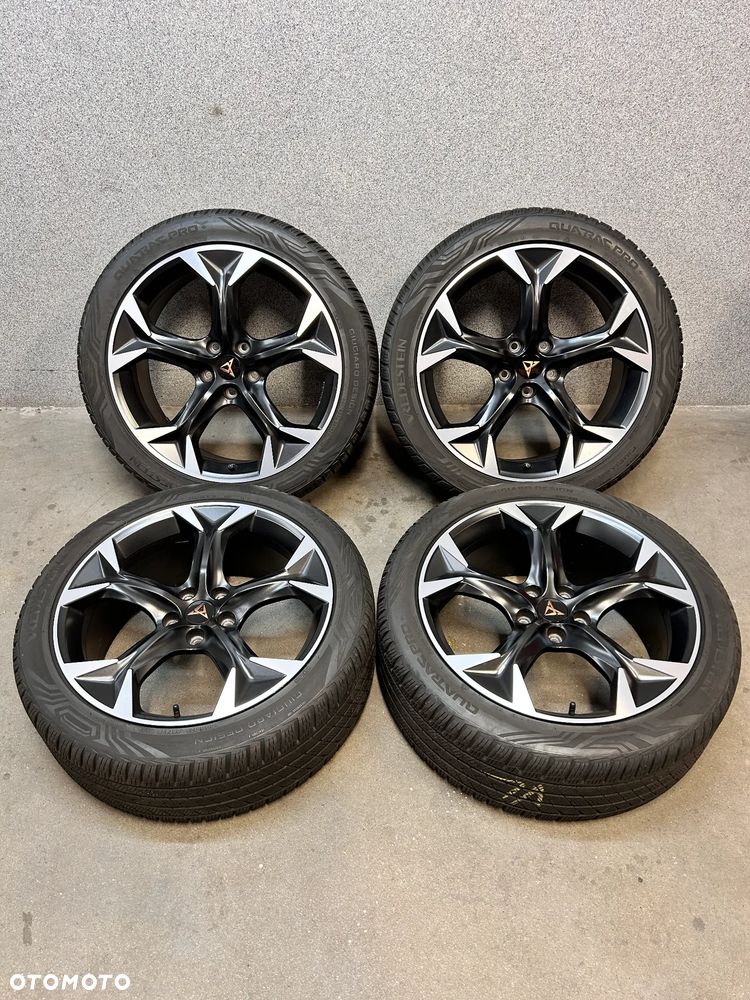 4 koła aluminiowe wielosezonowe Cupra Formentor 19" opony Vredestein 245/40/19 98Y 2025r. - 1