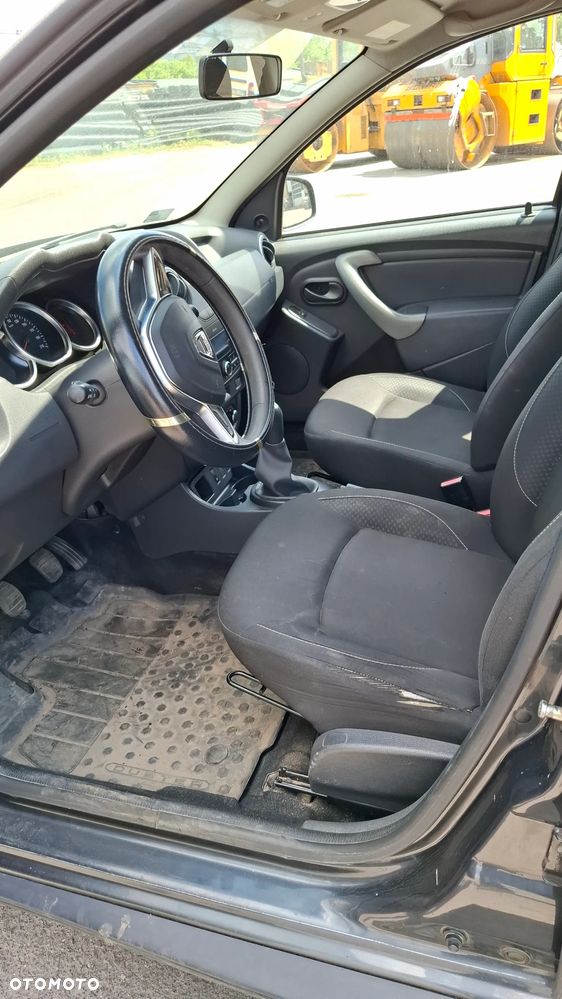 Dacia Duster 1.6 SCe S&S - 12