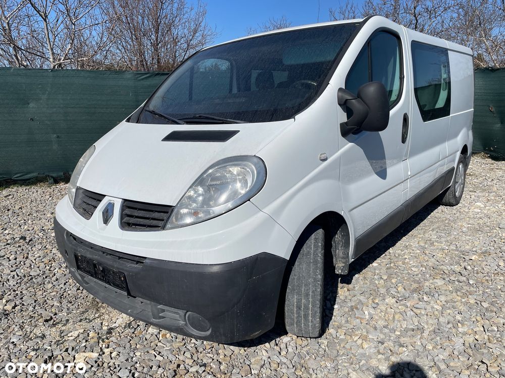 Renault Trafic - 10