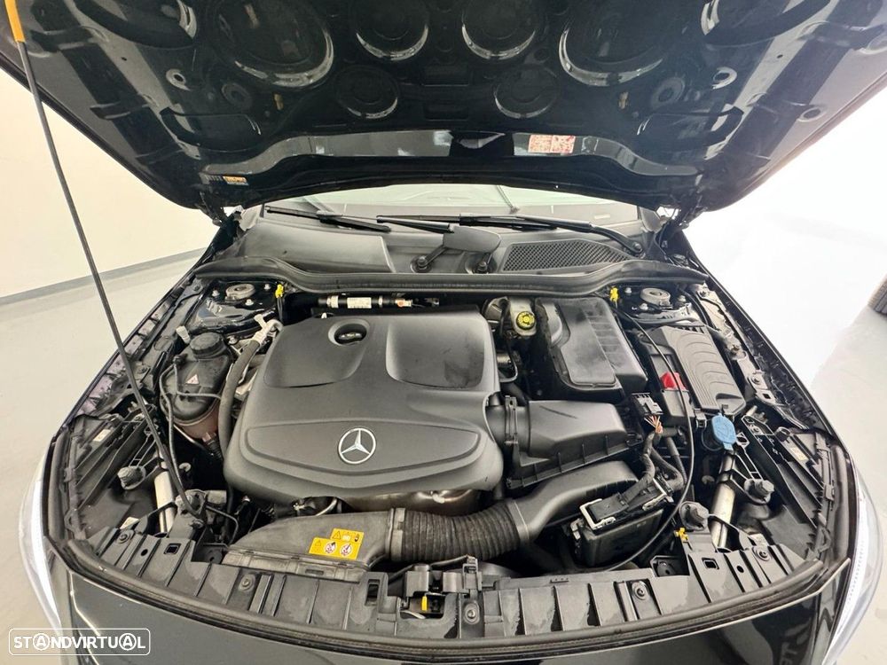 Mercedes-Benz GLA 180 AMG Line Aut. - 30