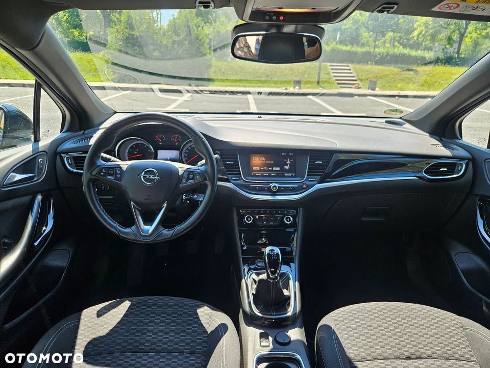 Opel Astra 1.4 T GPF Dynamic S&S - 17
