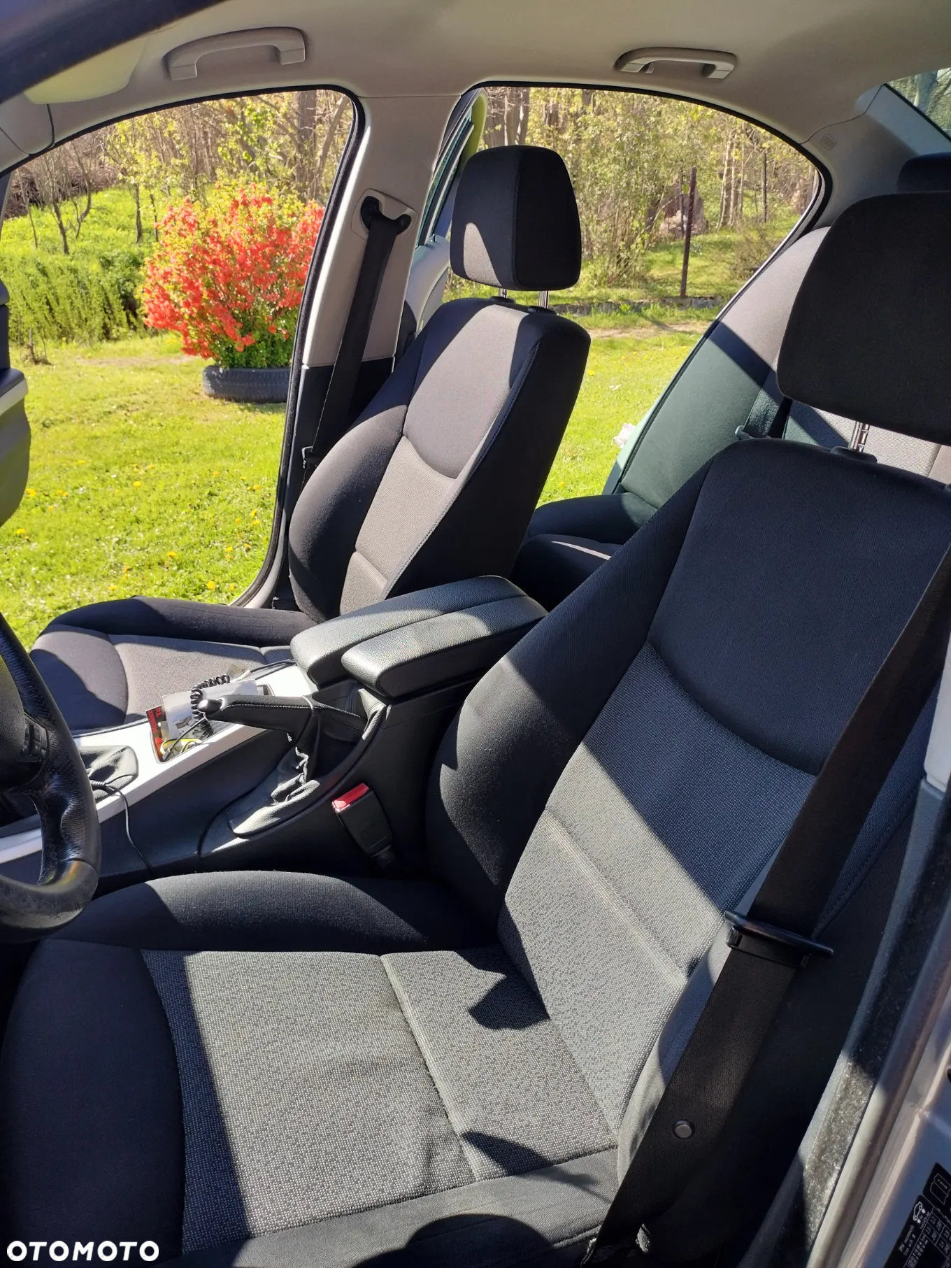 BMW Seria 3 320i - 9