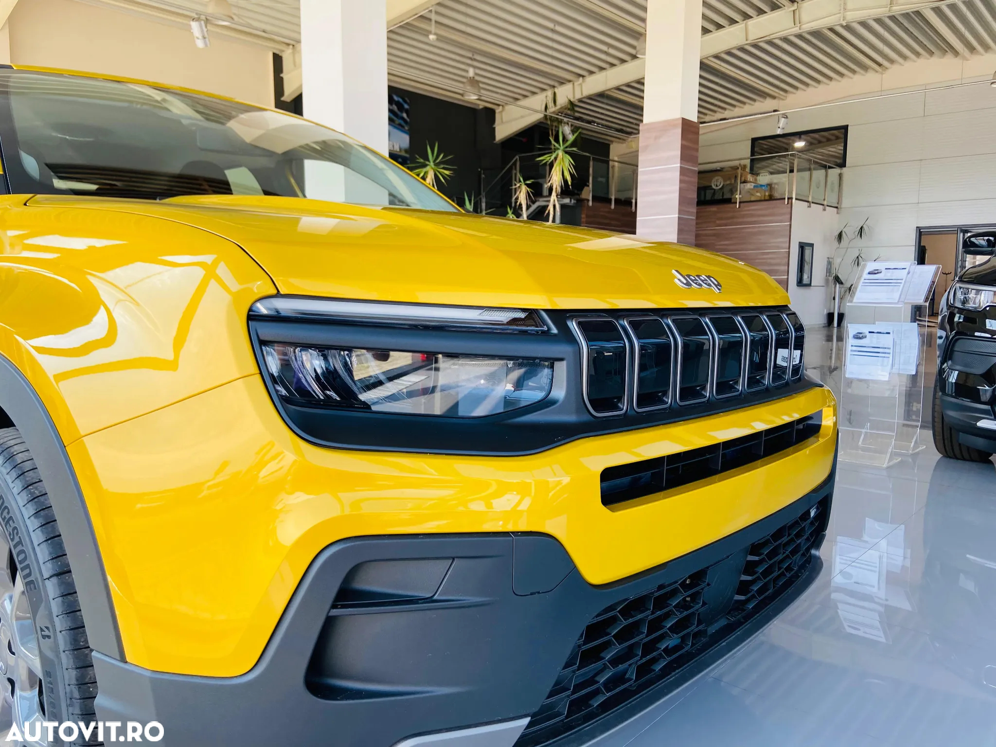 Jeep Avenger 1.2 MT6 Turbo Longitude - 9