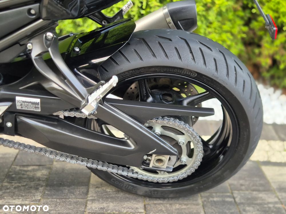 Yamaha FZ8 - 19