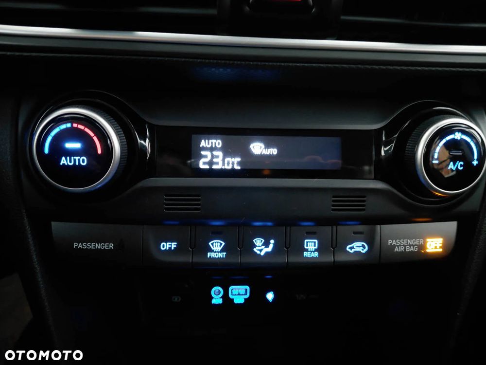 Hyundai Kona 1.6 T-GDI DCT 4WD Unique+ - 35