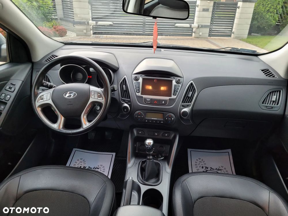 Hyundai ix35 1.6 GDI Premium 2WD - 24