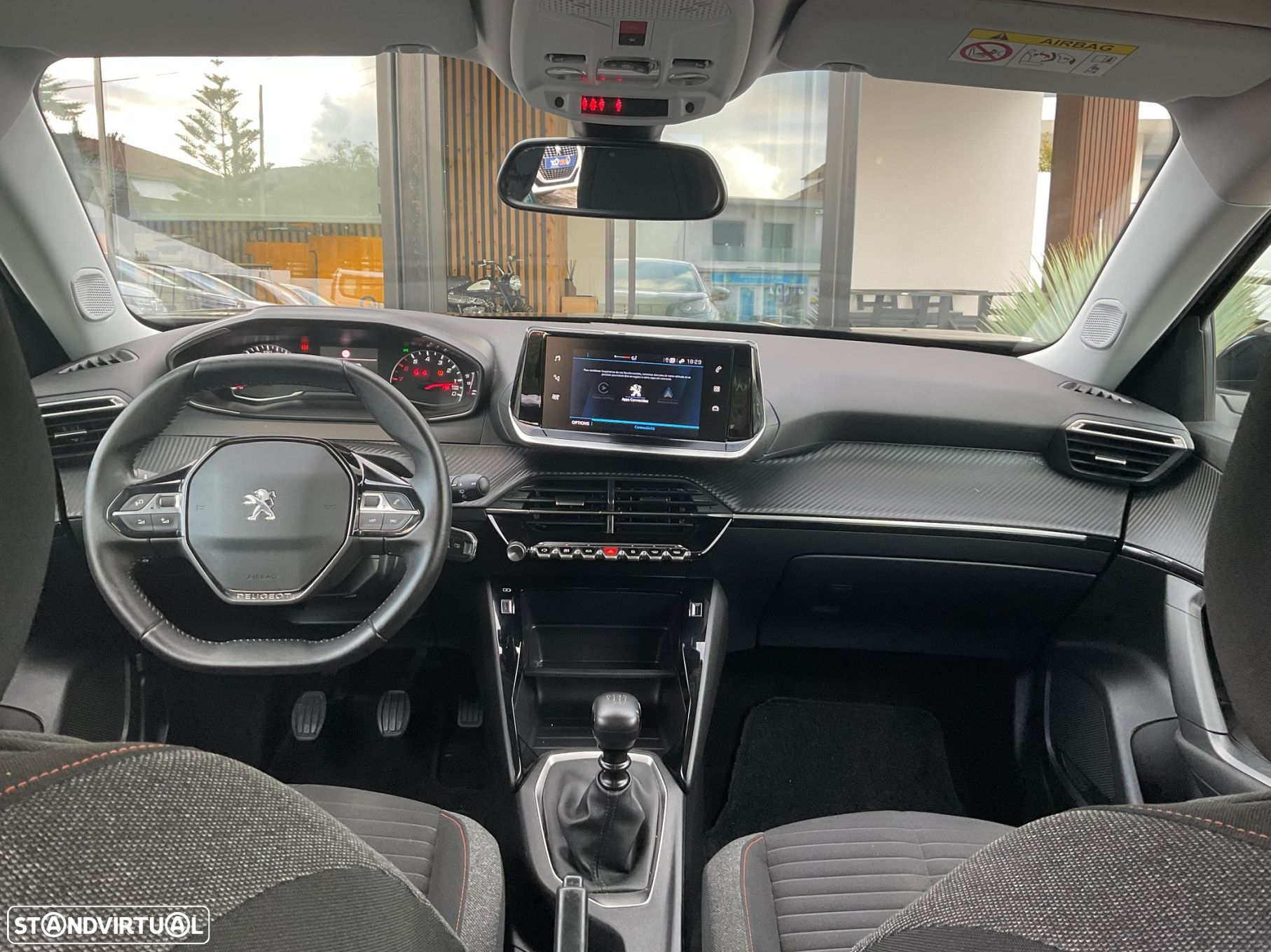 Peugeot 2008 1.2 PureTech Active Pack - 30