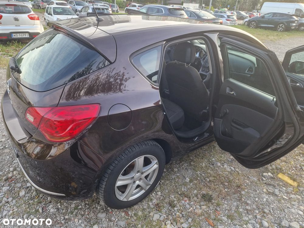 Opel Astra 1.6 Active - 23