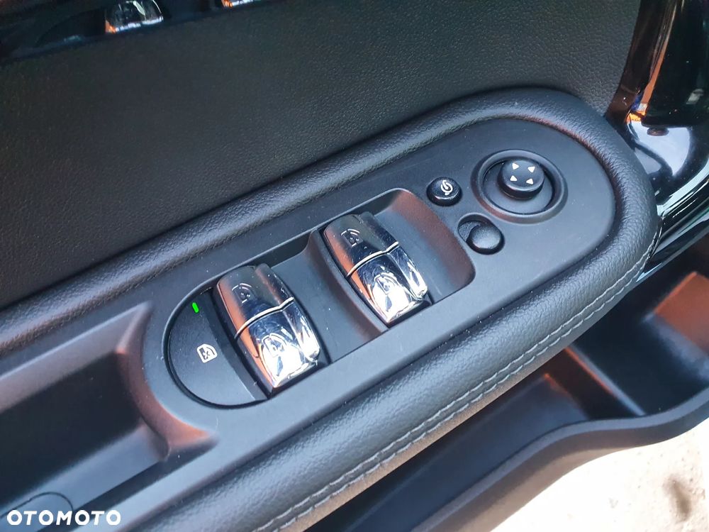 MINI Countryman Cooper D - 21