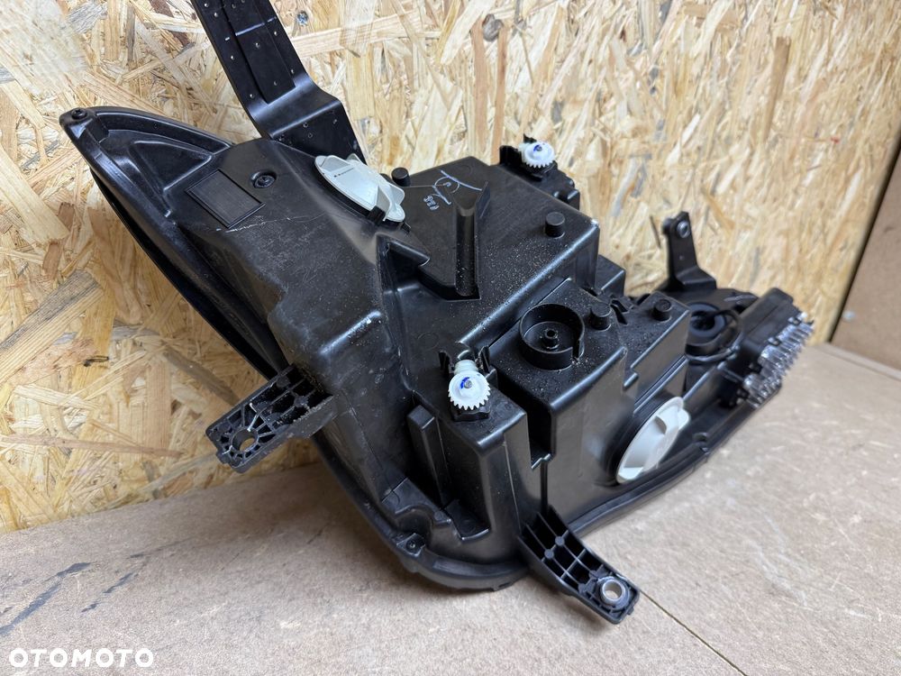 LAMPA LEWA PRZÓD LED MG 4 MULAN SAIC VISION 10976802 100-40179 11505836 - 6