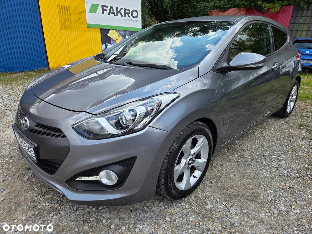 Hyundai i30 1.6 GDI Comfort - 1