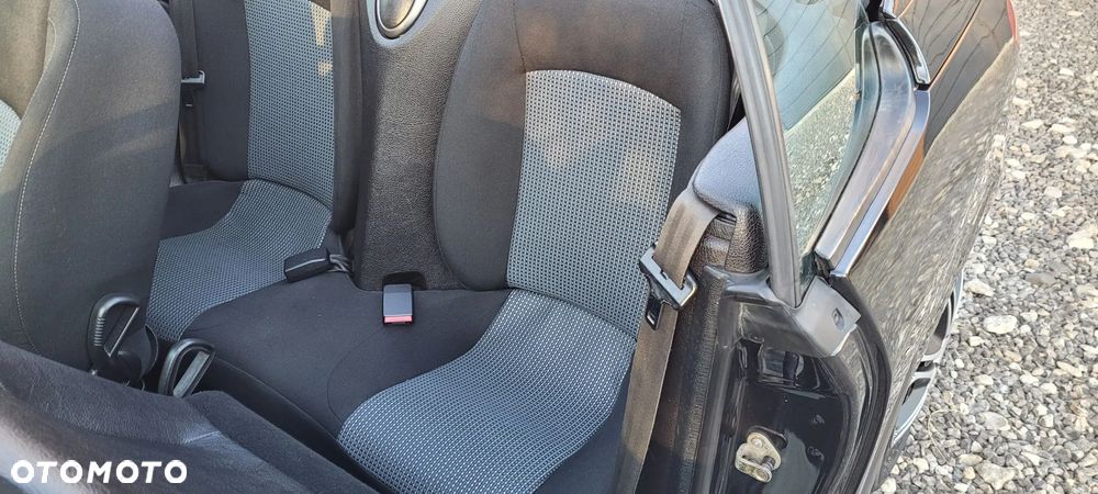 Peugeot 206 110 Quiksilver - 25