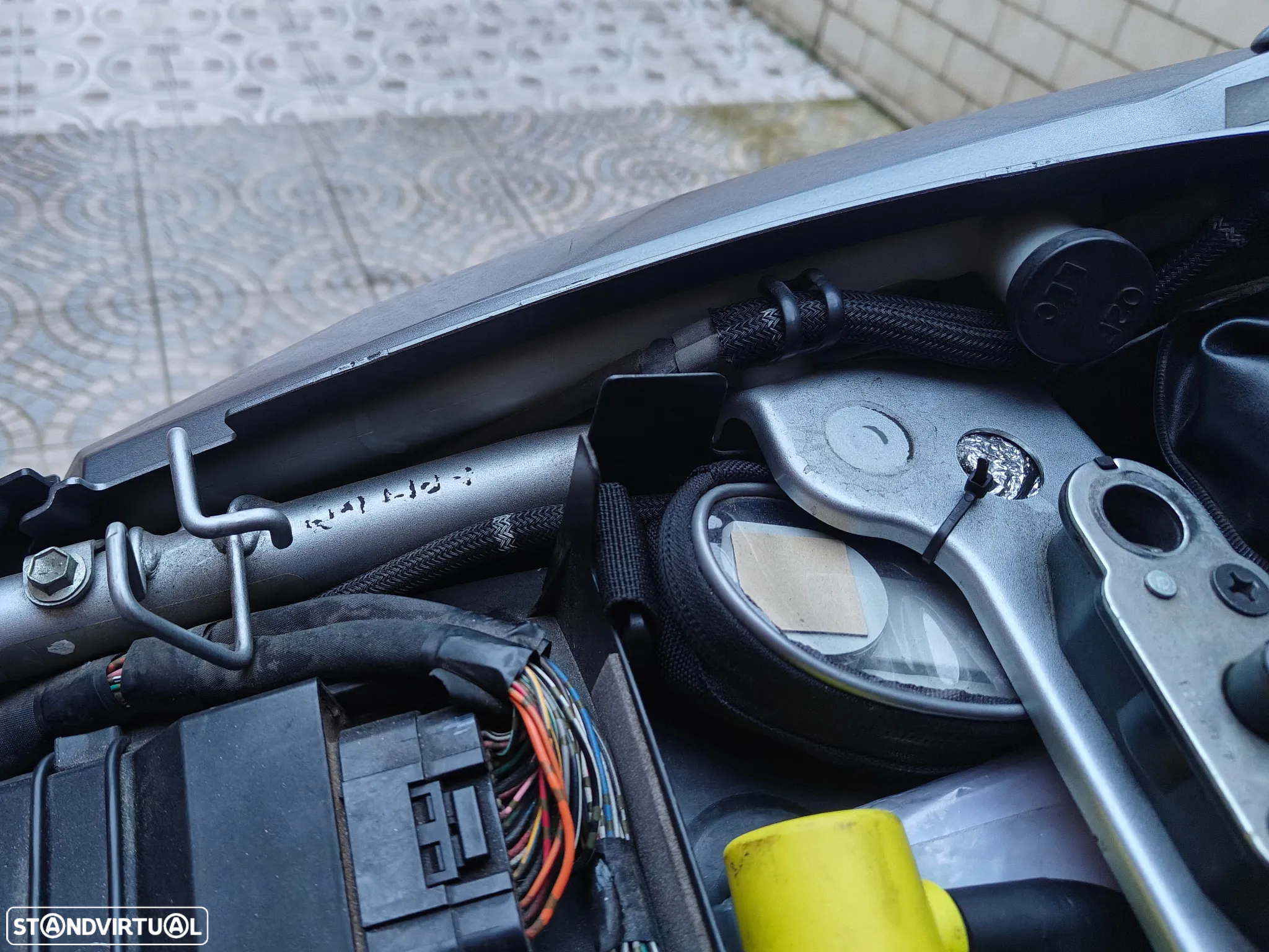 Suzuki Bandit S - 6