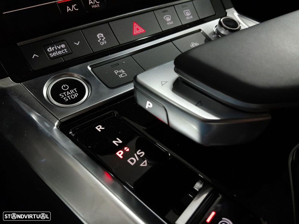 Audi Q8 e-Tron Sportback 55 quattro Advanced - 19