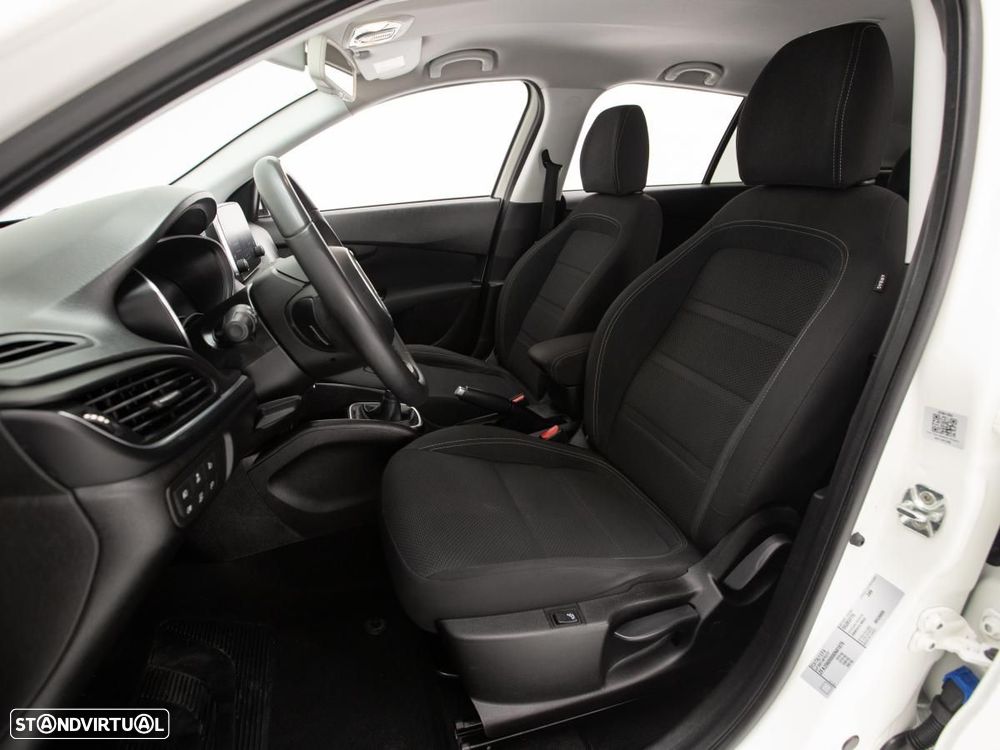 Fiat Tipo Station Wagon 1.3 M-Jet Lounge - 8