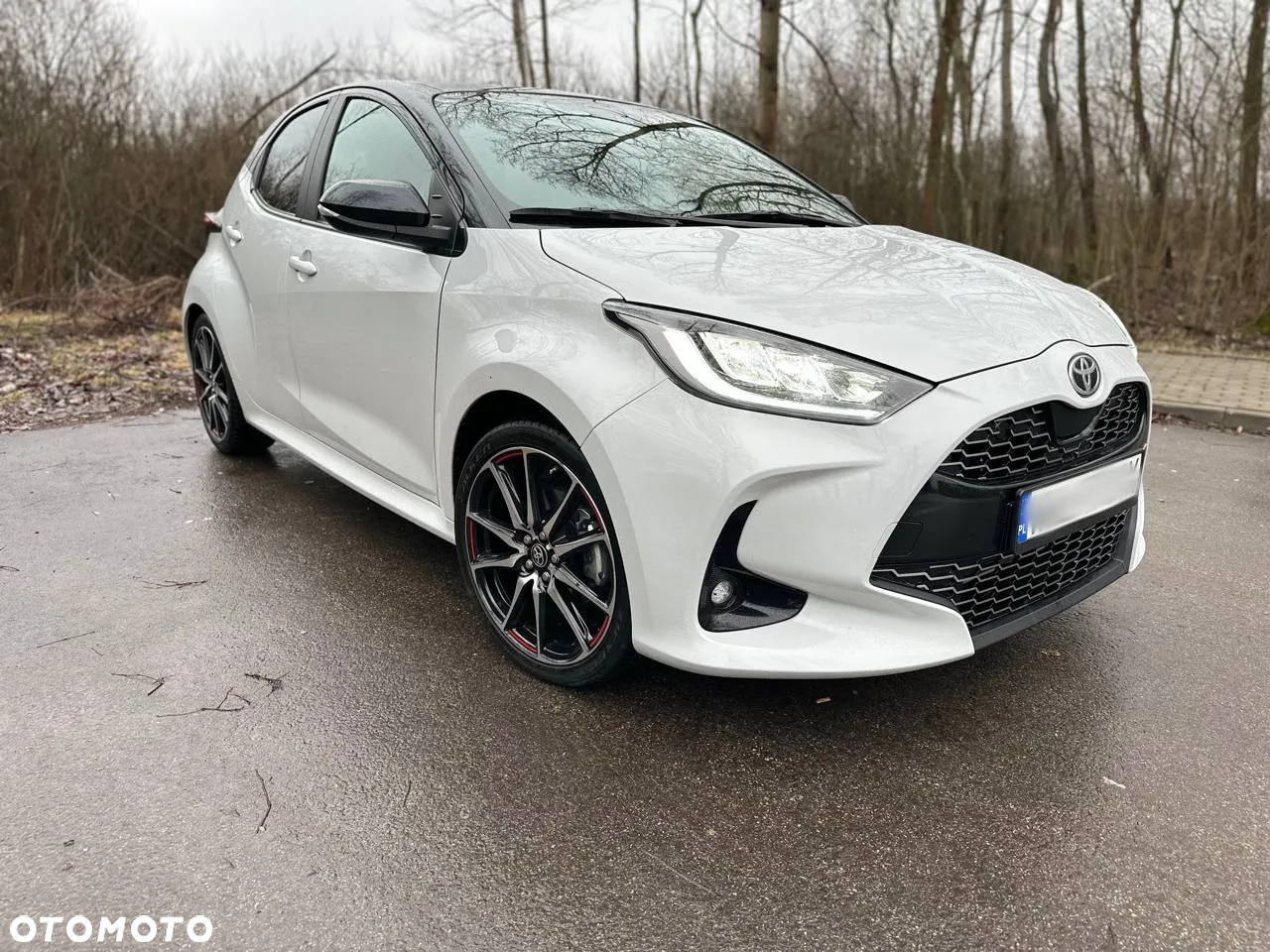 Toyota Yaris 1.5 GR Sport - 4