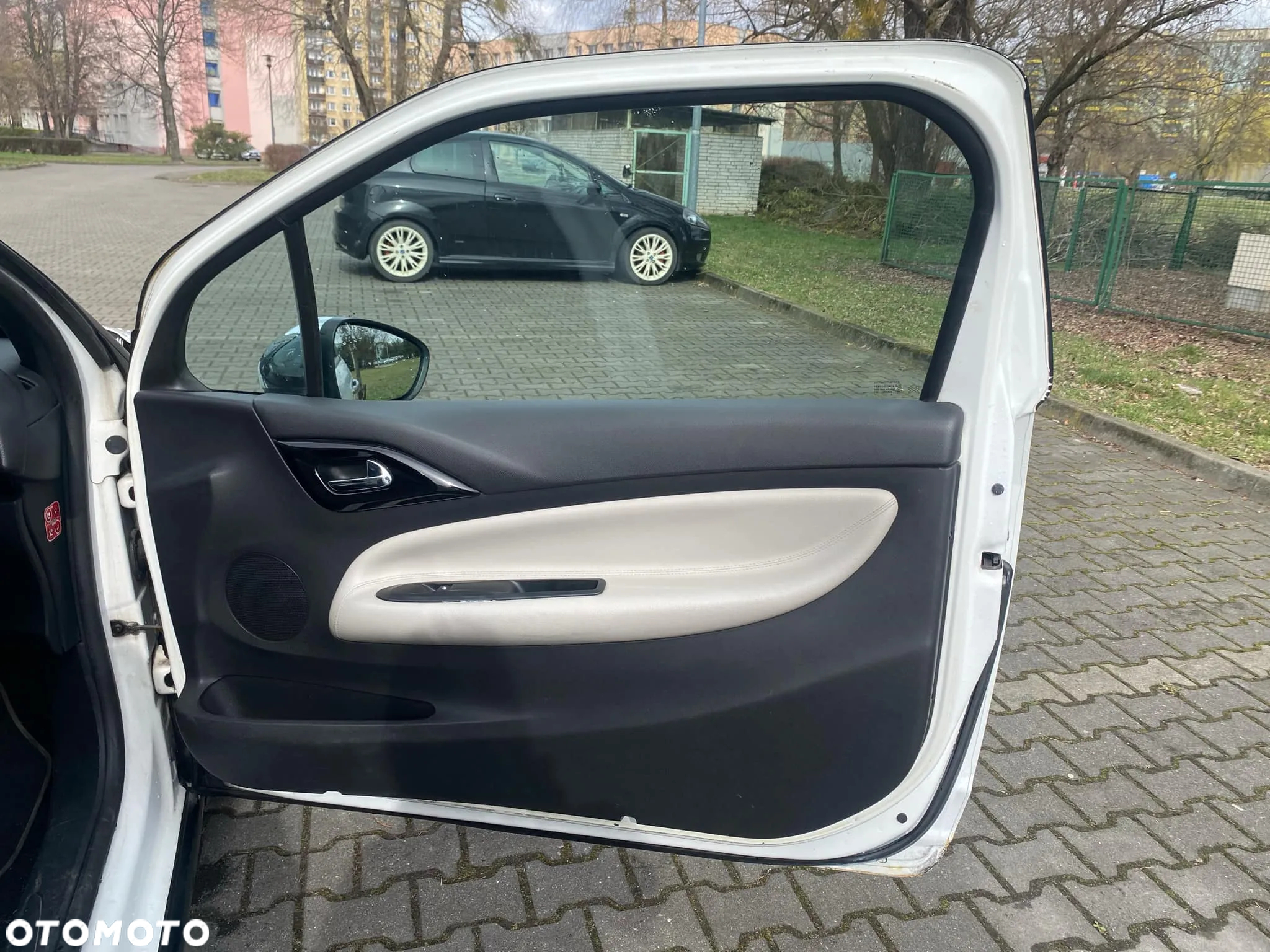 Citroën DS3 1.6 HDi SportChic - 13