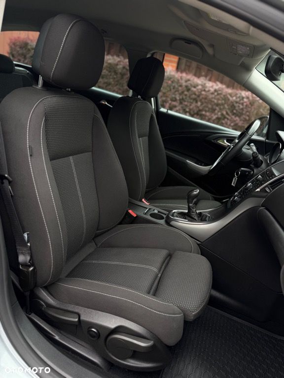 Opel Astra 1.4 T Enjoy S&S - 30