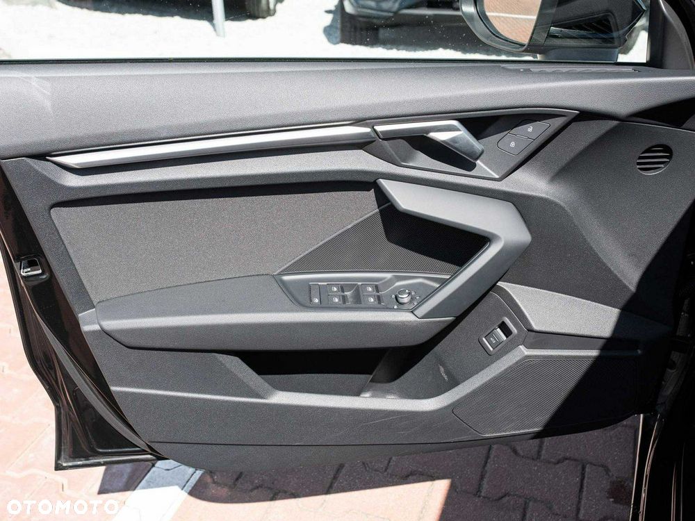 Audi A3 Limousine - 12