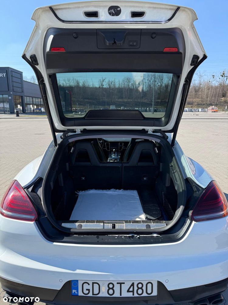 Porsche Panamera - 15