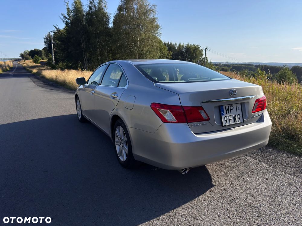 Lexus ES - 6