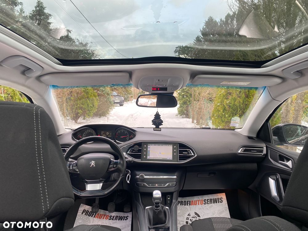 Peugeot 308 1.6 e-HDi Allure S&S - 16