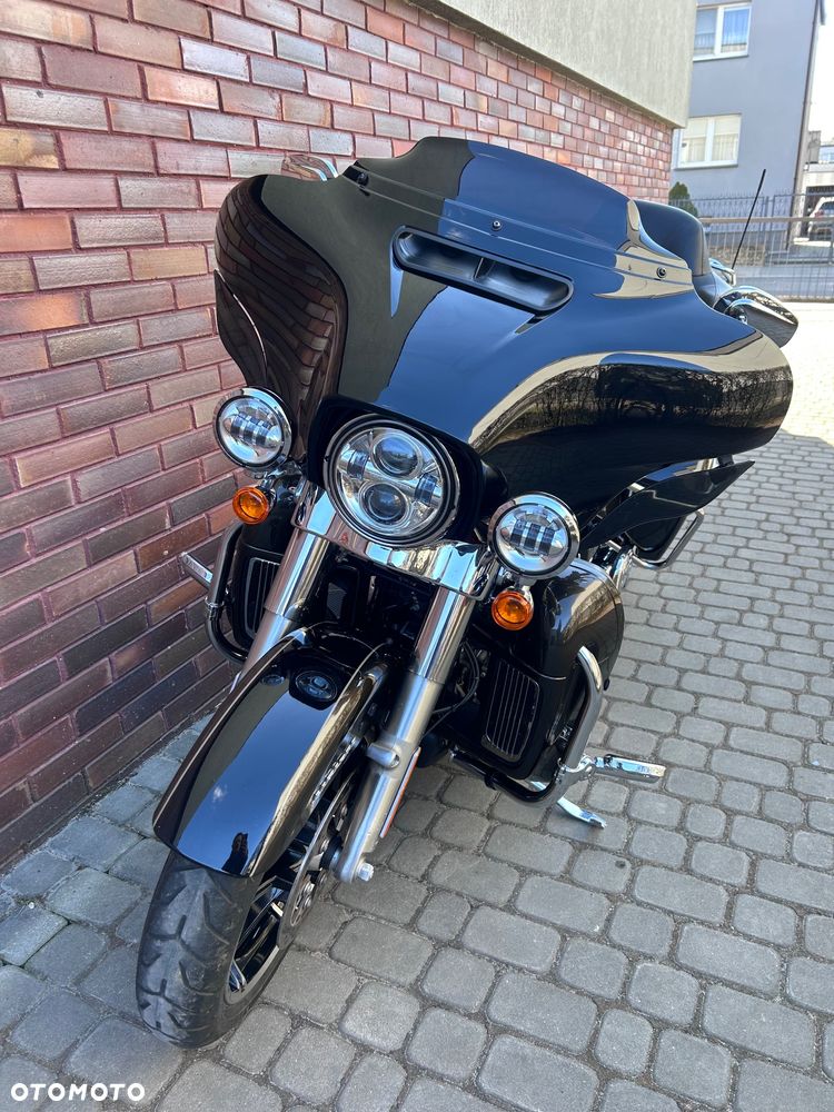 Harley-Davidson Touring Ultra Limited - 5