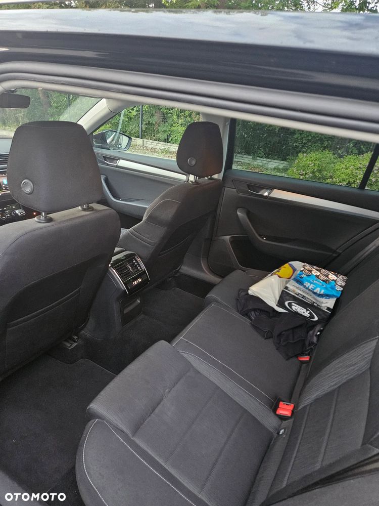 Skoda Superb 2.0 TDI 4x4 Ambition - 9