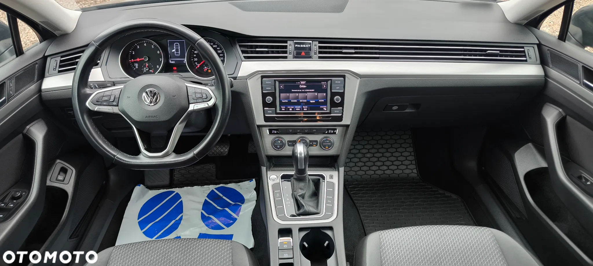 Volkswagen Passat - 17