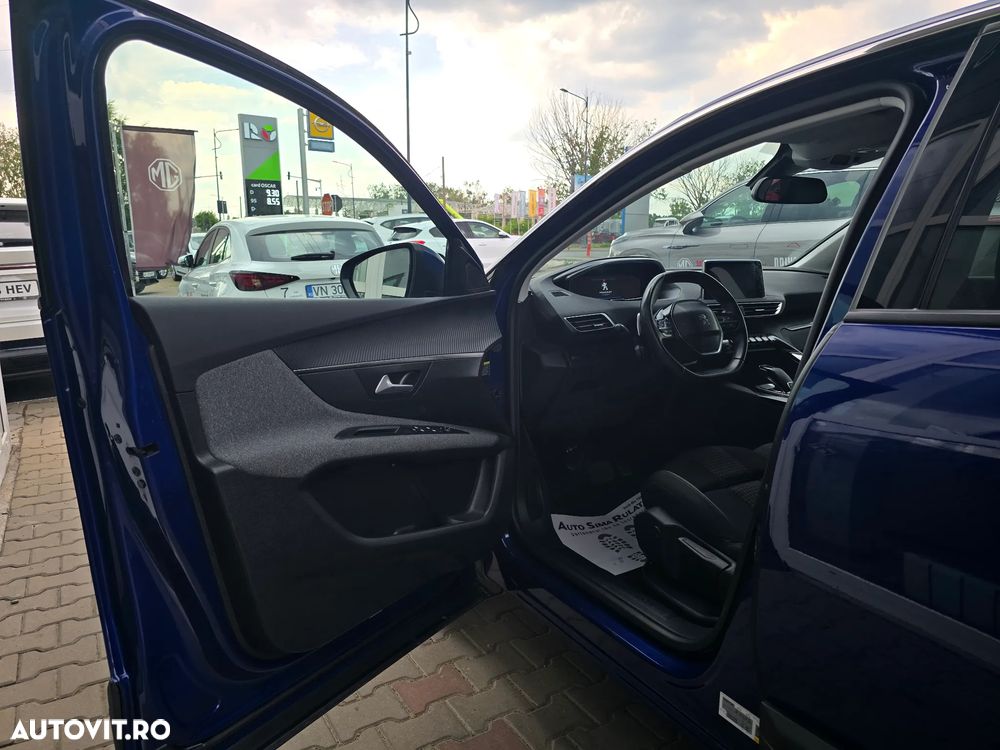 Peugeot 3008 - 16