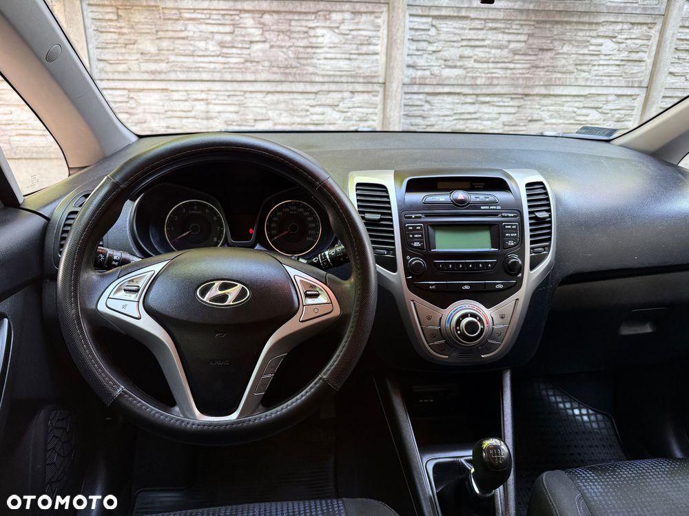 Hyundai ix20 1.4 Comfort - 19
